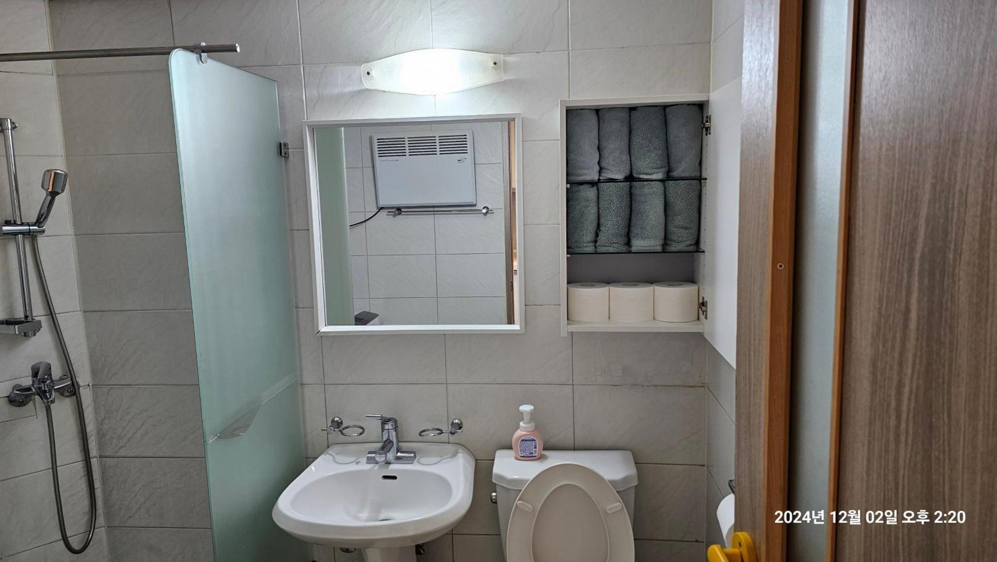 アパート Hongdae Residence-5 1min From Hongik Uni Station Exit #1 ソウル特別市